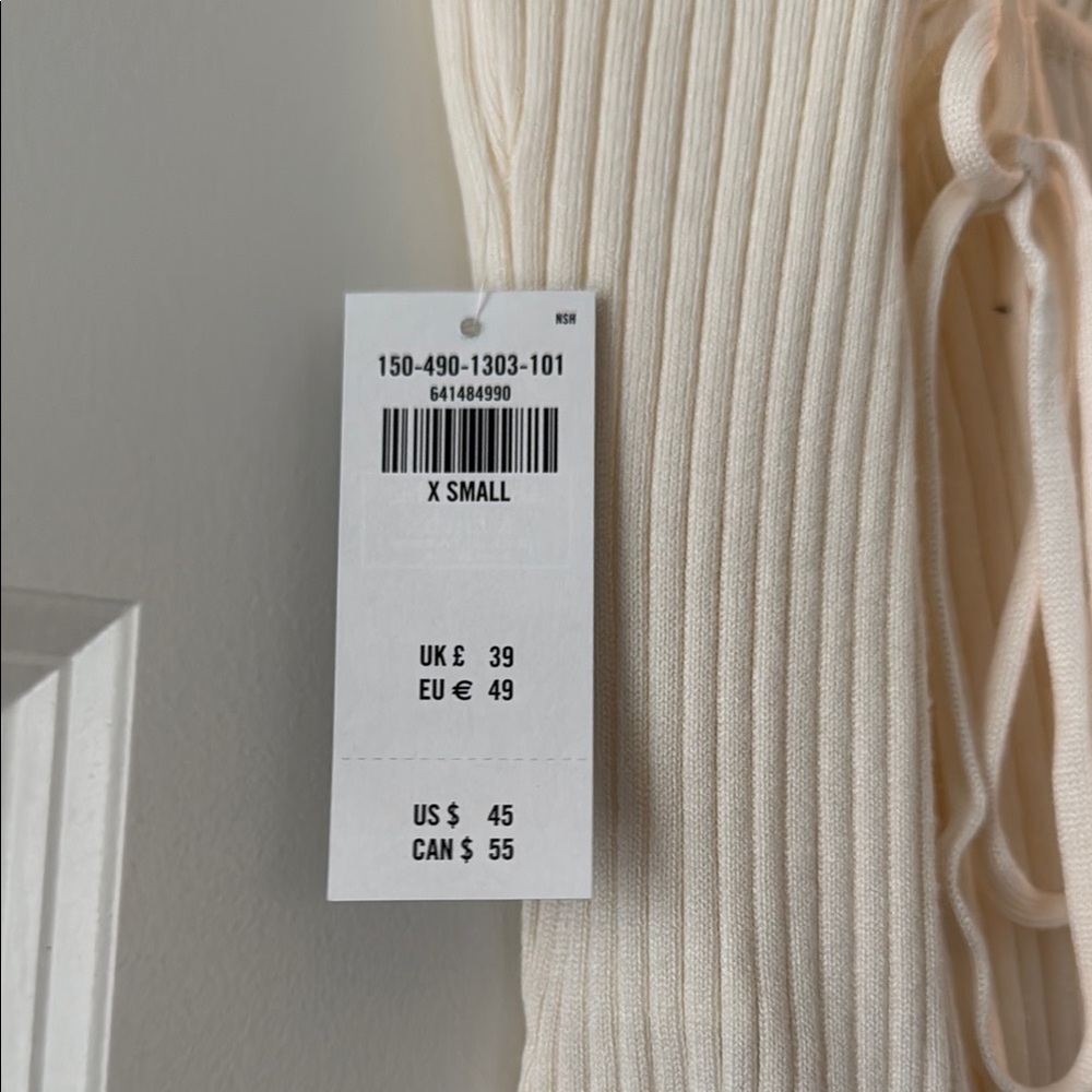 Abercrombie & Fitch Elegant Cream Ribbed Bodysuit - Picture 4 of 4